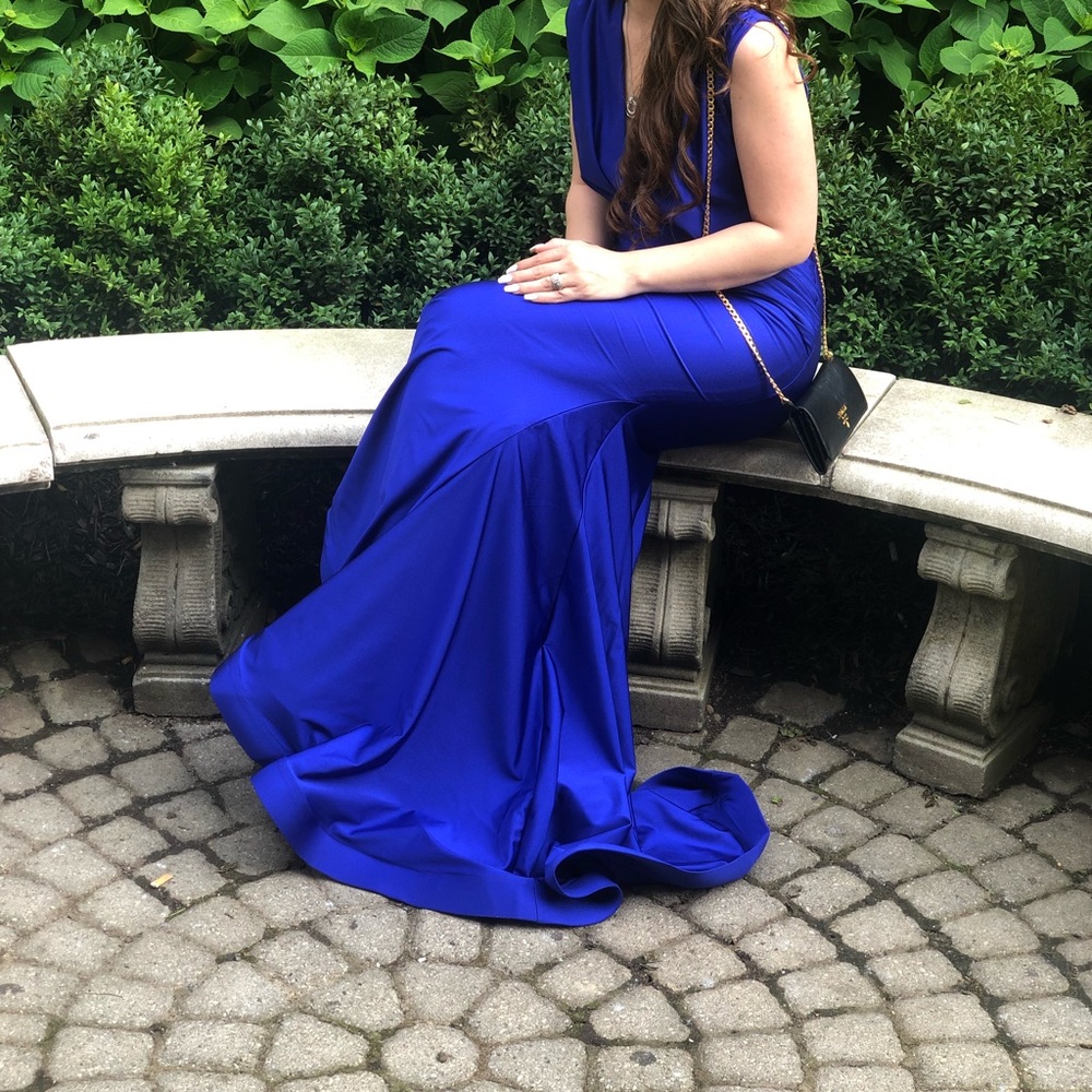 Blue dress